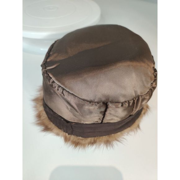Beautiful Beige/Light Brown Mink Fur Hat from Canada 21.25\